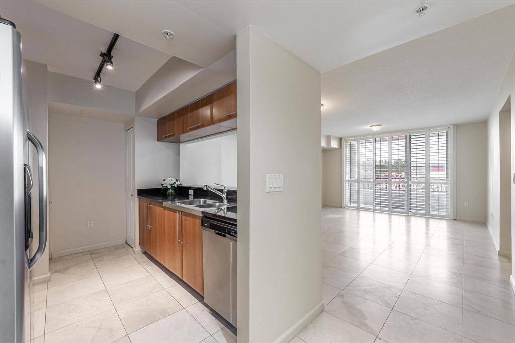 Fort Lauderdale, FL 33312,610 W Las Olas Blvd #415N