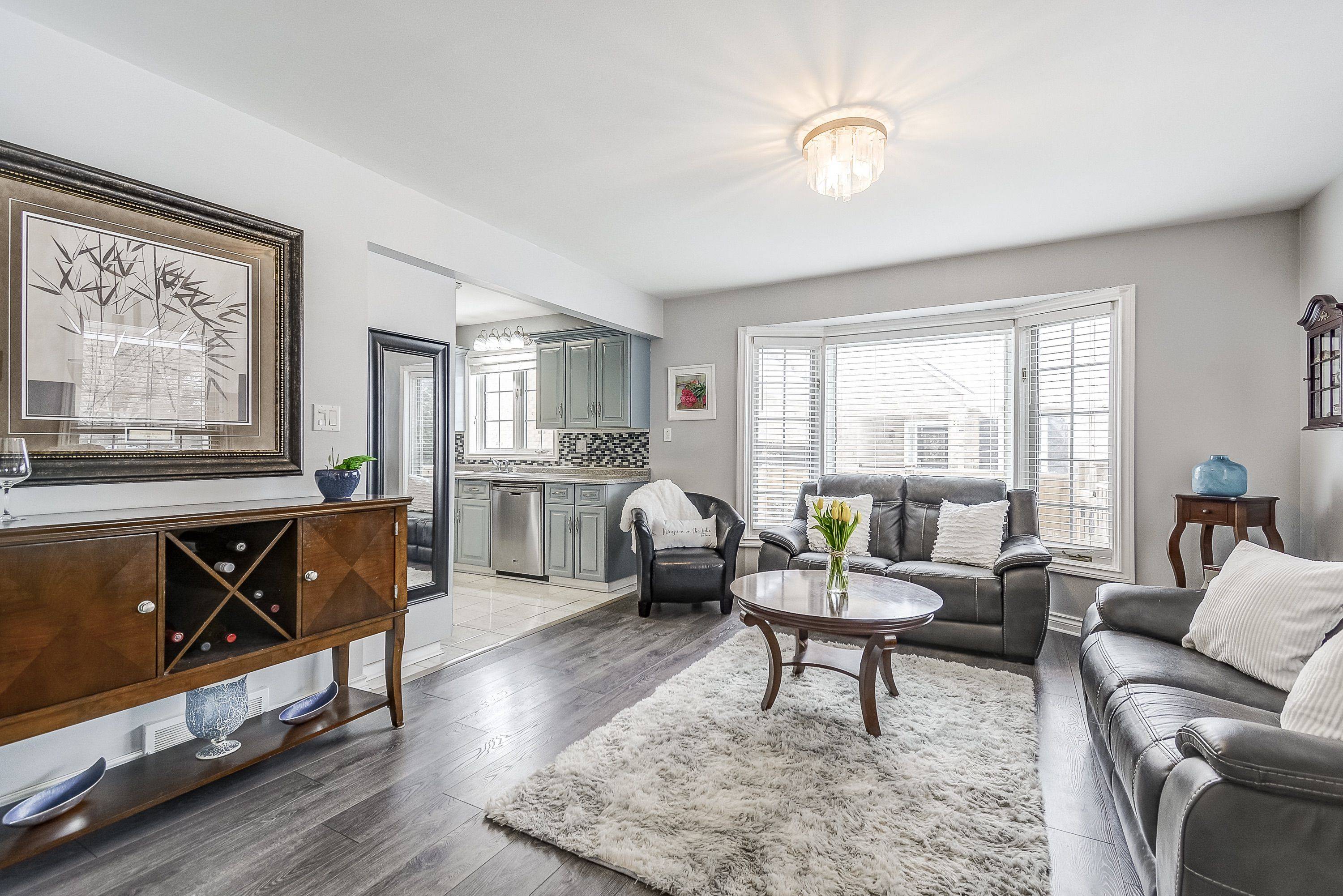 Niagara-on-the-lake, ON L0S 1J0,32 The Promenade RD