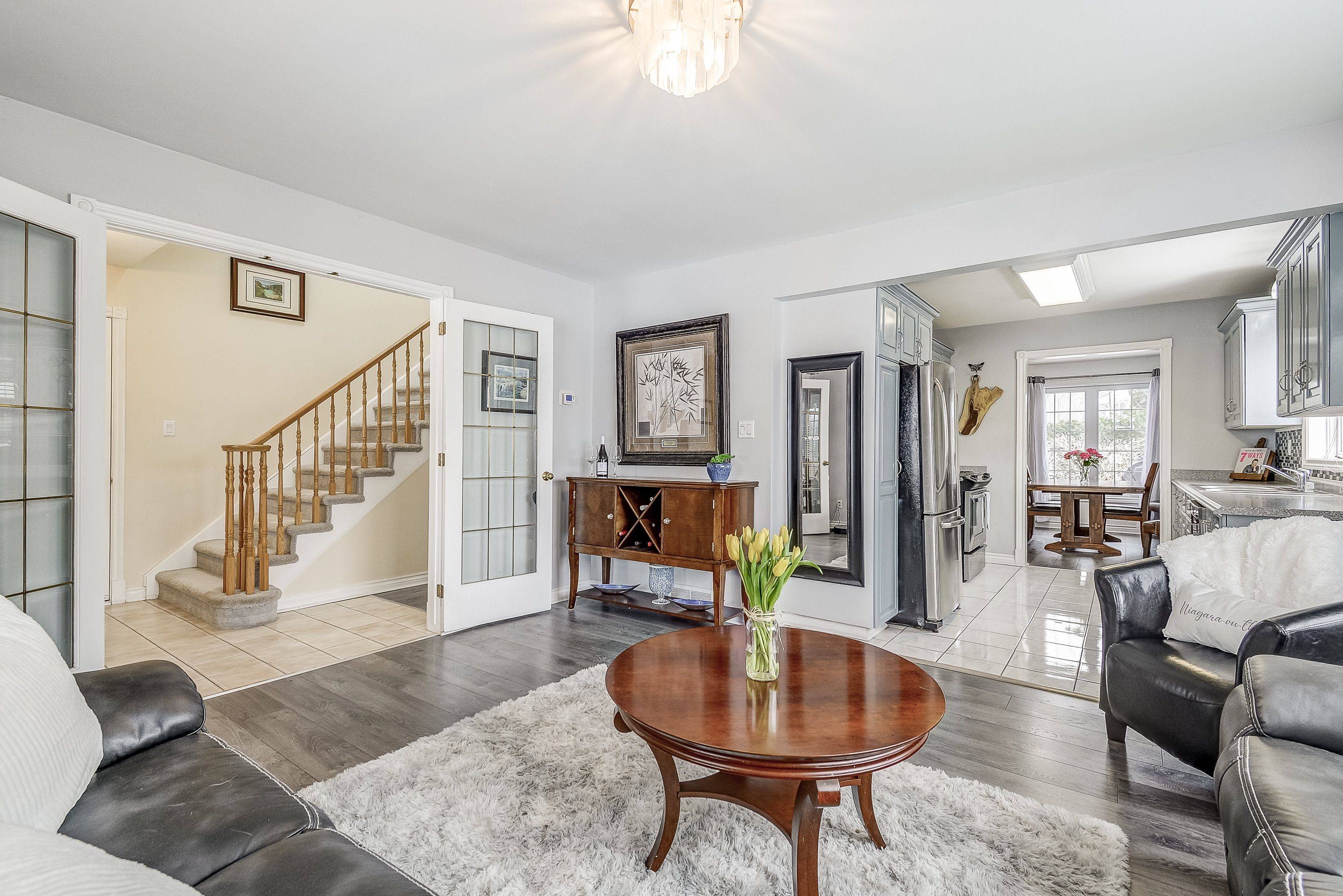 Niagara-on-the-lake, ON L0S 1J0,32 The Promenade RD