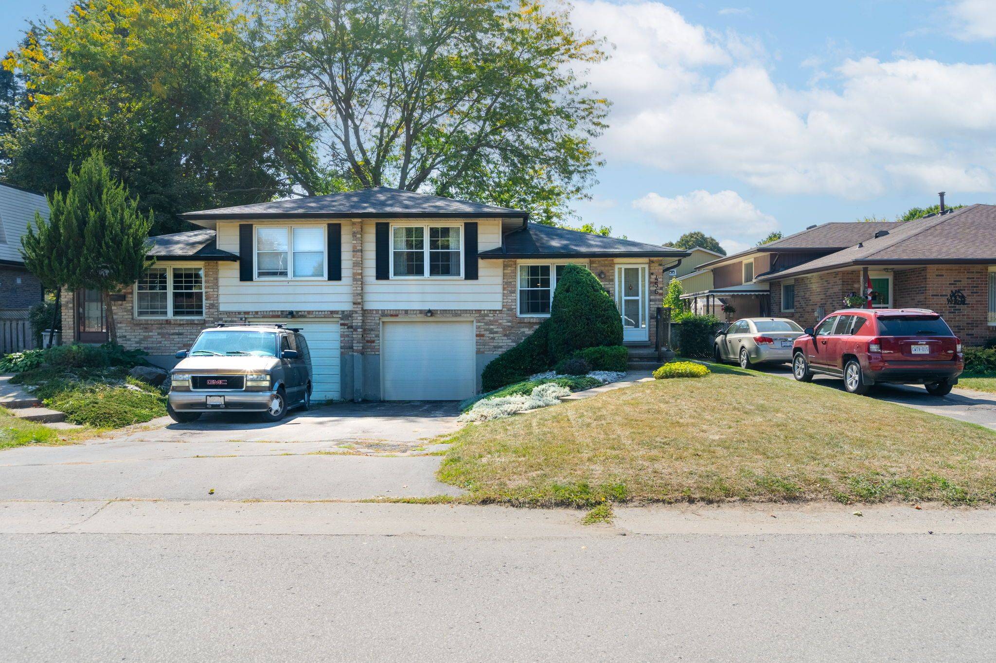 Strathroy-caradoc, ON N7G 3N1,456 Maple ST