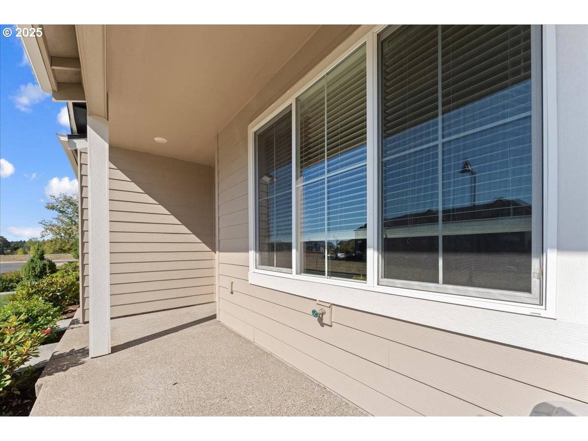 Portland, OR 97229,16132 NW PRISTINE LN