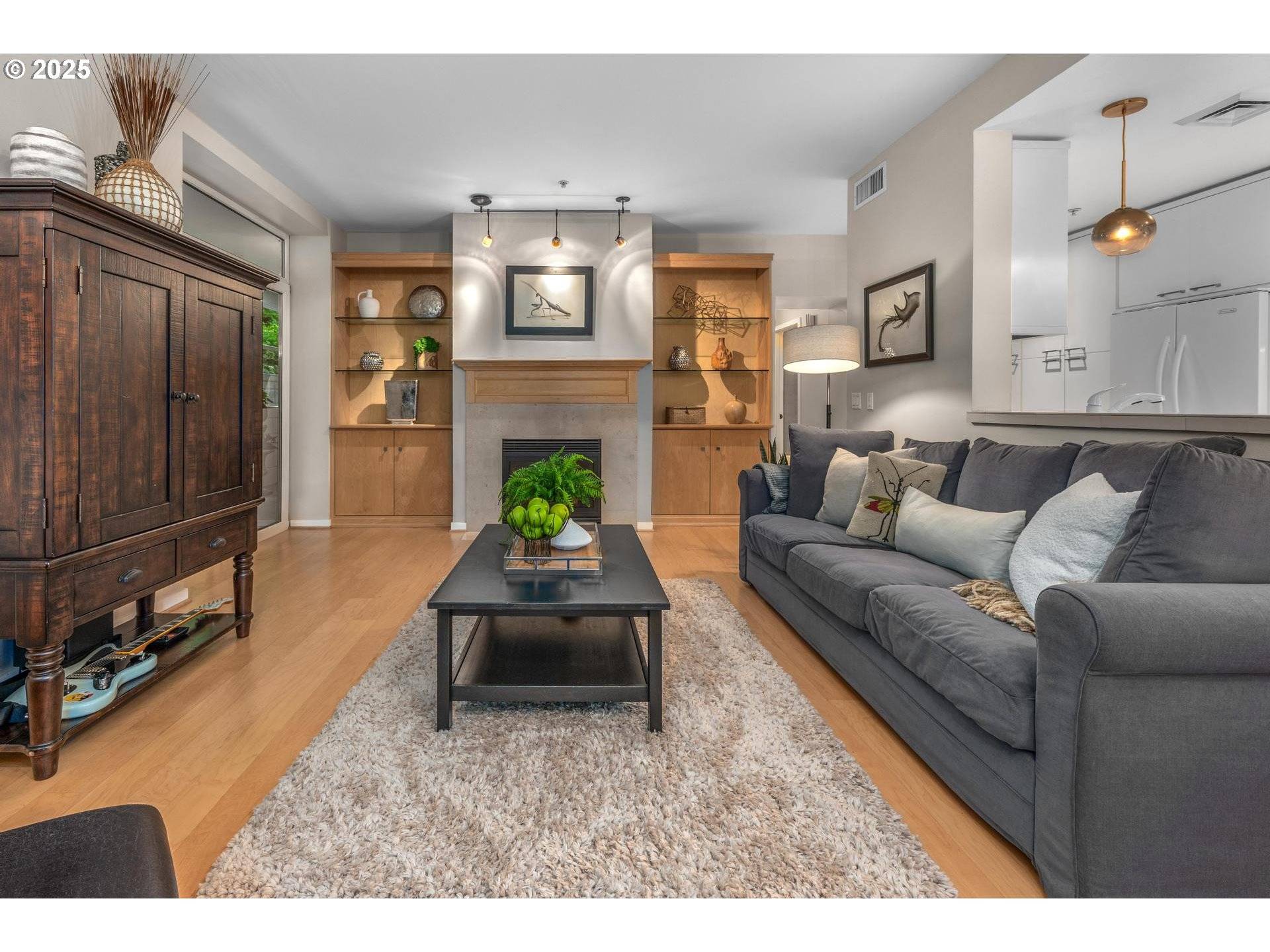 Portland, OR 97210,2445 NW WESTOVER RD #209