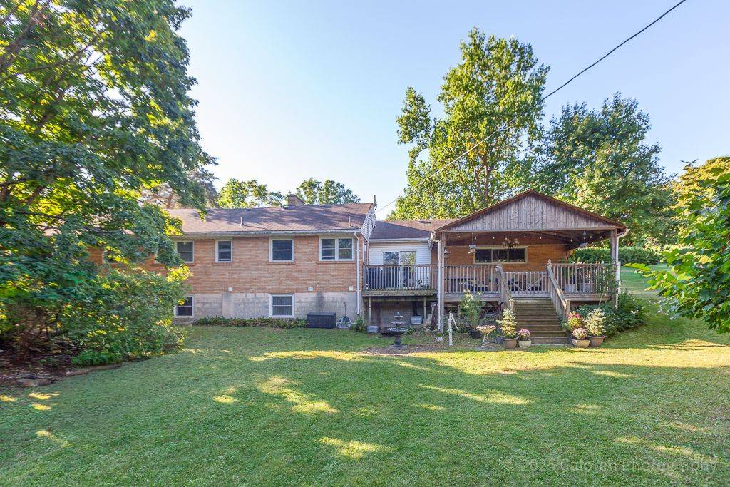 London South, ON N6K 1B6,749 Commissioners RD W