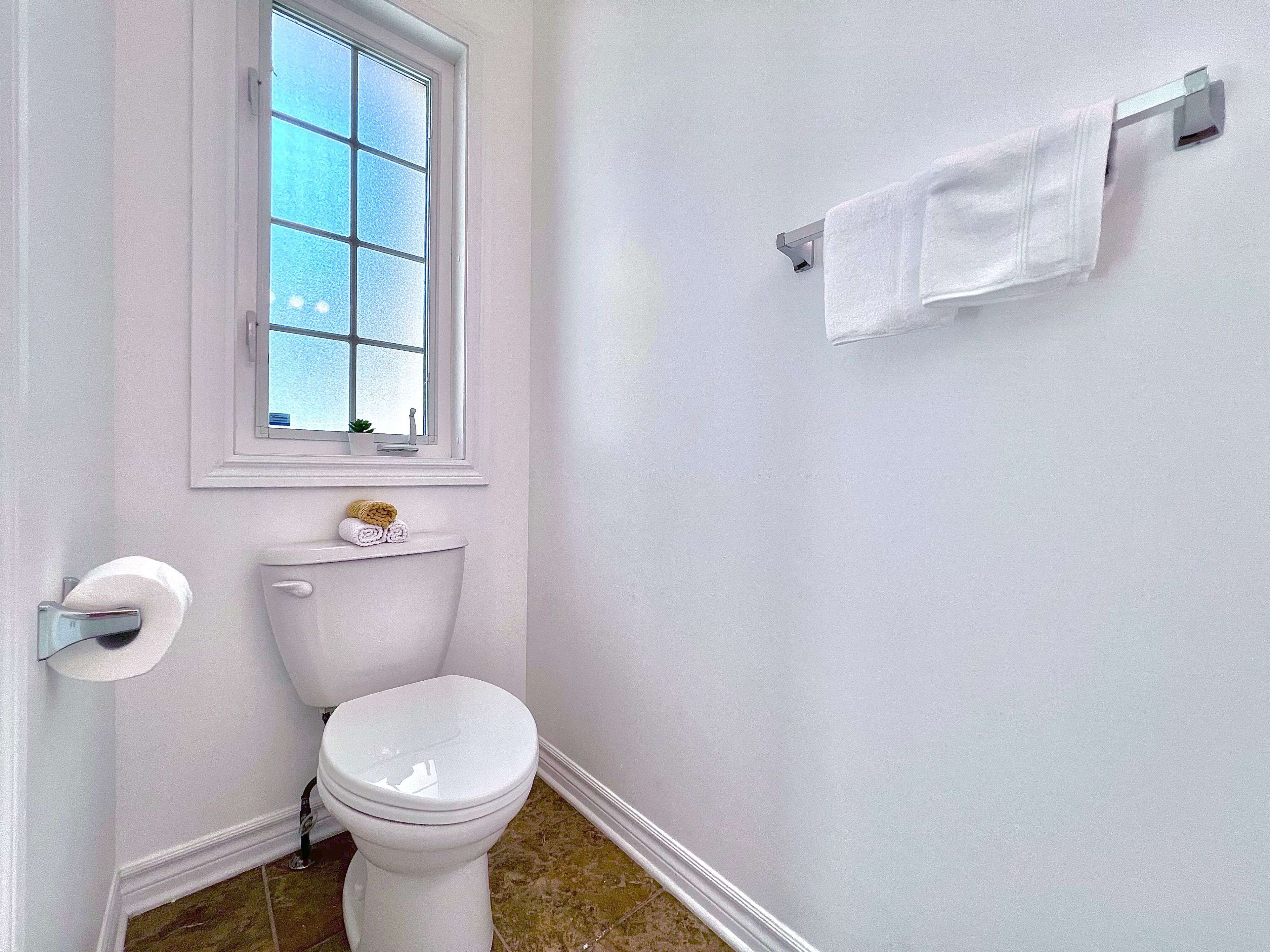 Kanata, ON K2M 0G2,457 Foxhall WAY