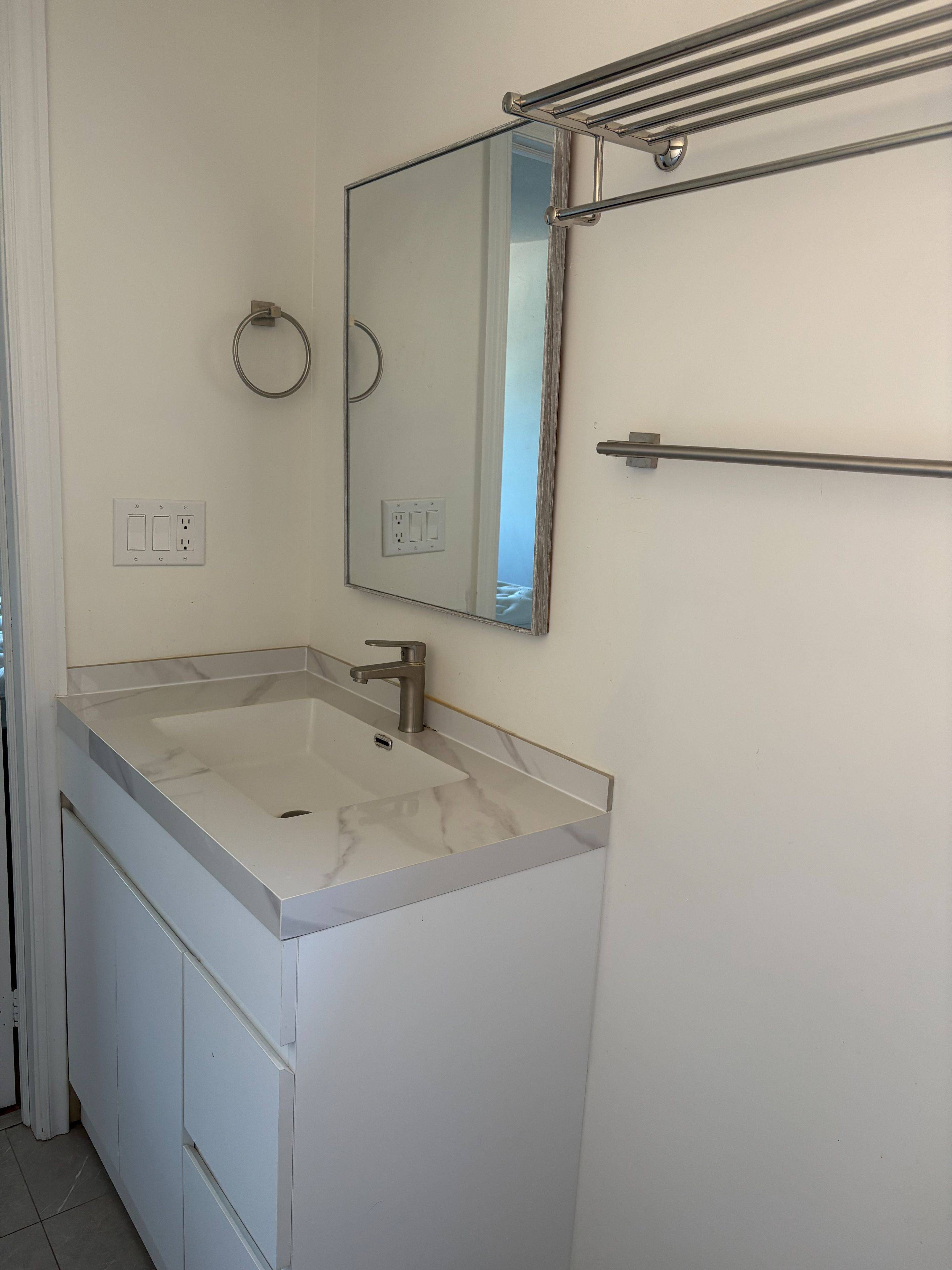 Mississauga, ON L5L 5L3,3153 Colonial DR #Bedroom C with Ensuite