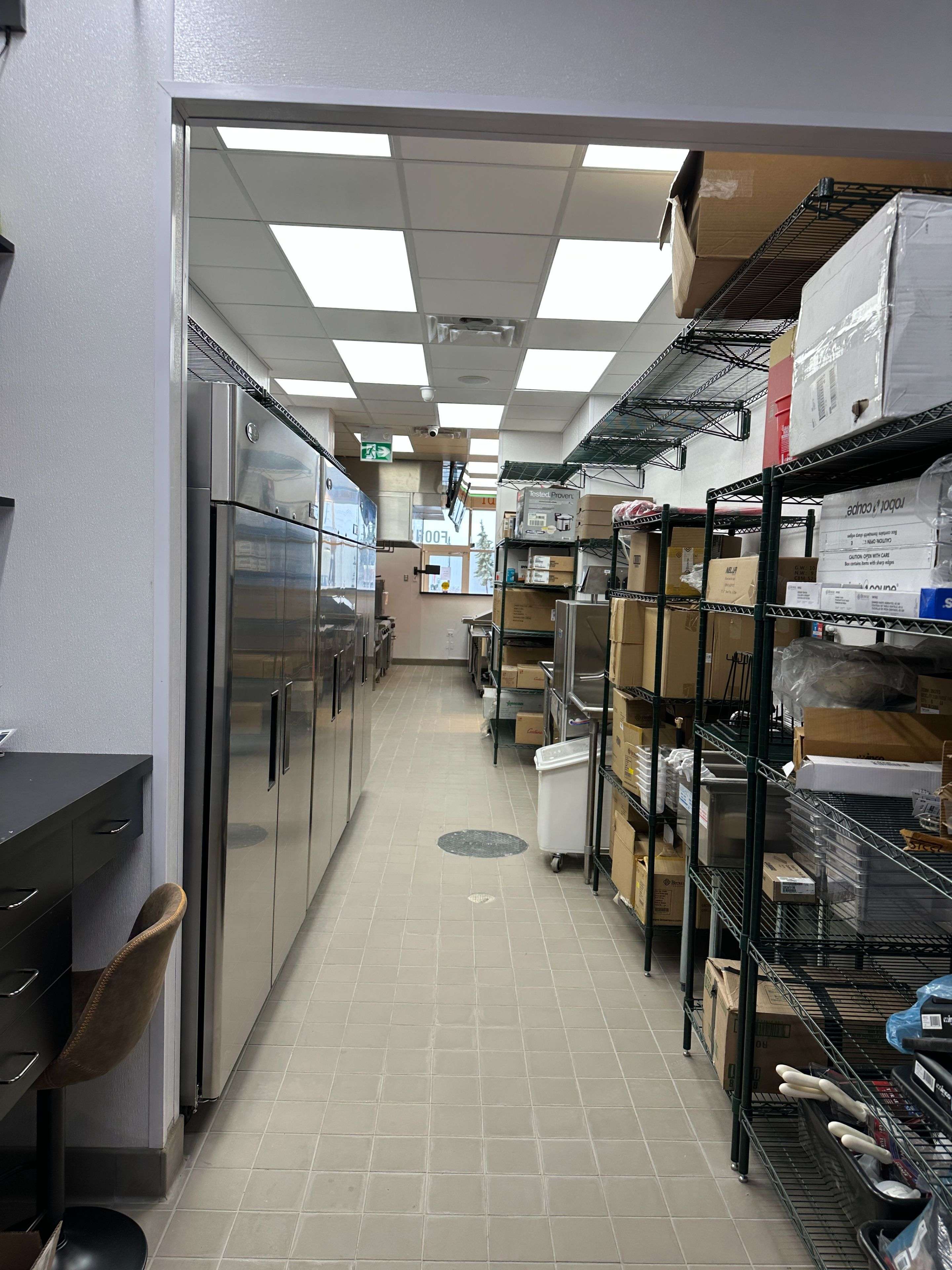 Kingston, ON K7M 3X9,764 Gardiners RD #F001-A,