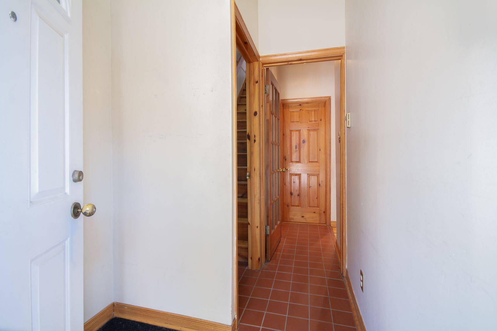 Dows Lake - Civic Hospital And Area, ON K1S 4P1,25 Champagne AVE S