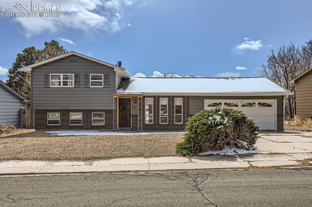 Colorado Springs, CO 80918,3265 El Canto DR