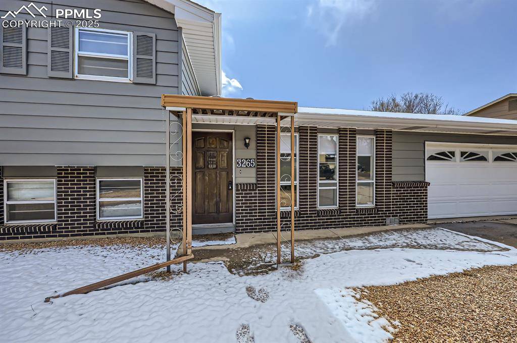 Colorado Springs, CO 80918,3265 El Canto DR