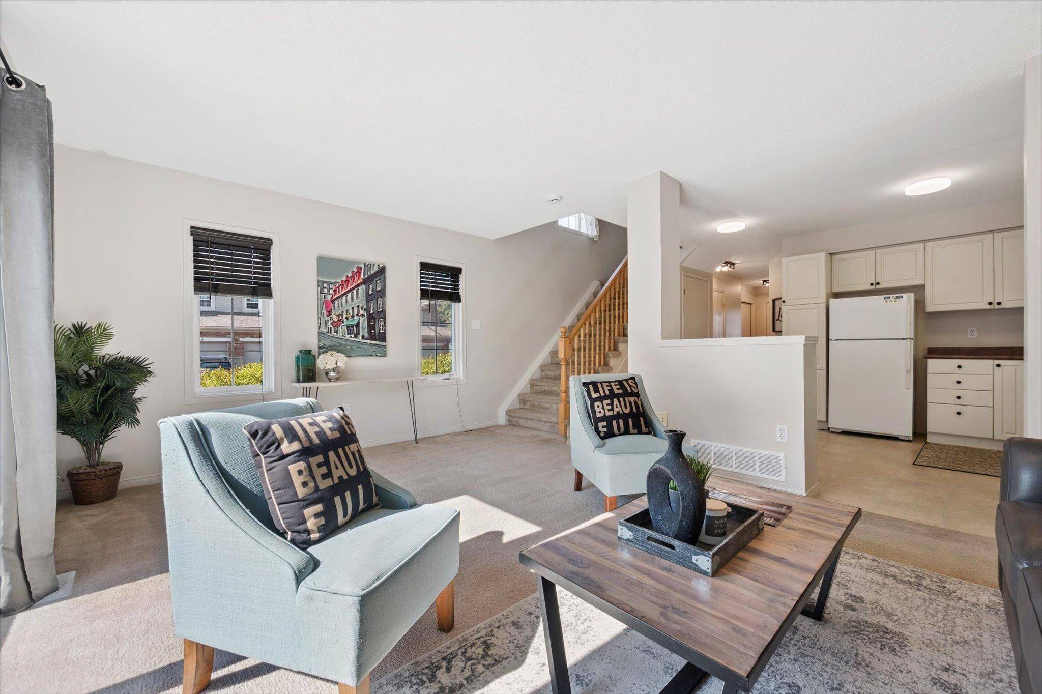 Guelph, ON N1G 5K6,124 GOSLING GDNS #36