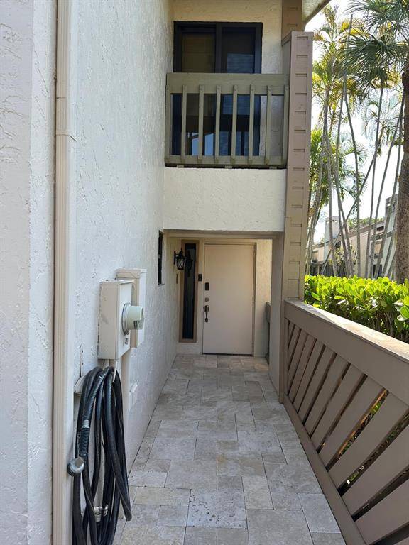 Boca Raton, FL 33433,6079 Glendale Dr #6079