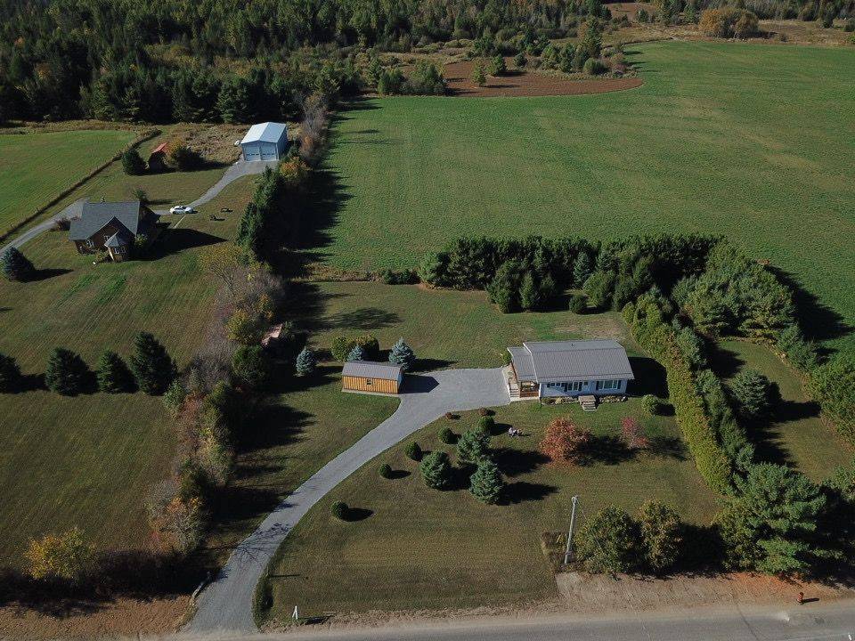 Mcnab/braeside, ON K0A 3L0,307 Kippen RD