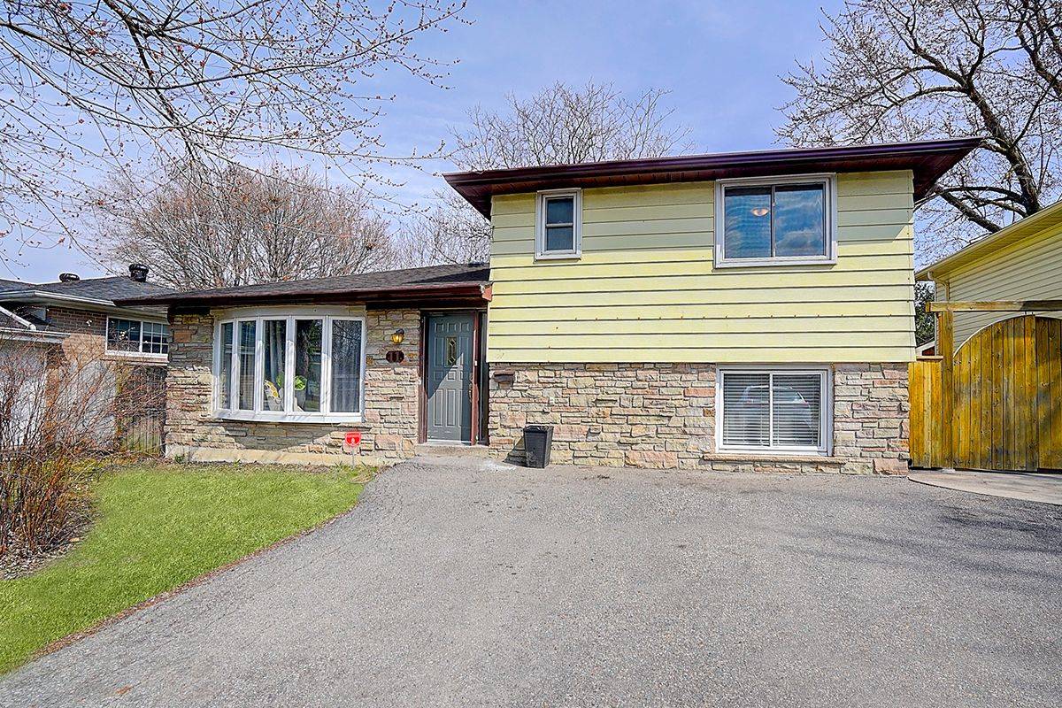 Brampton, ON L6W 1J6,11 Tullamore RD