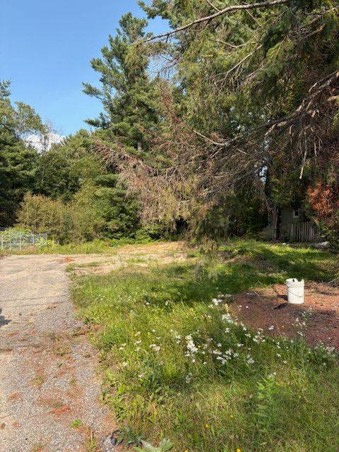 Bracebridge, ON P1L 2C6,379 Manitoba ST