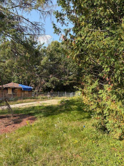 Bracebridge, ON P1L 2C6,379 Manitoba ST