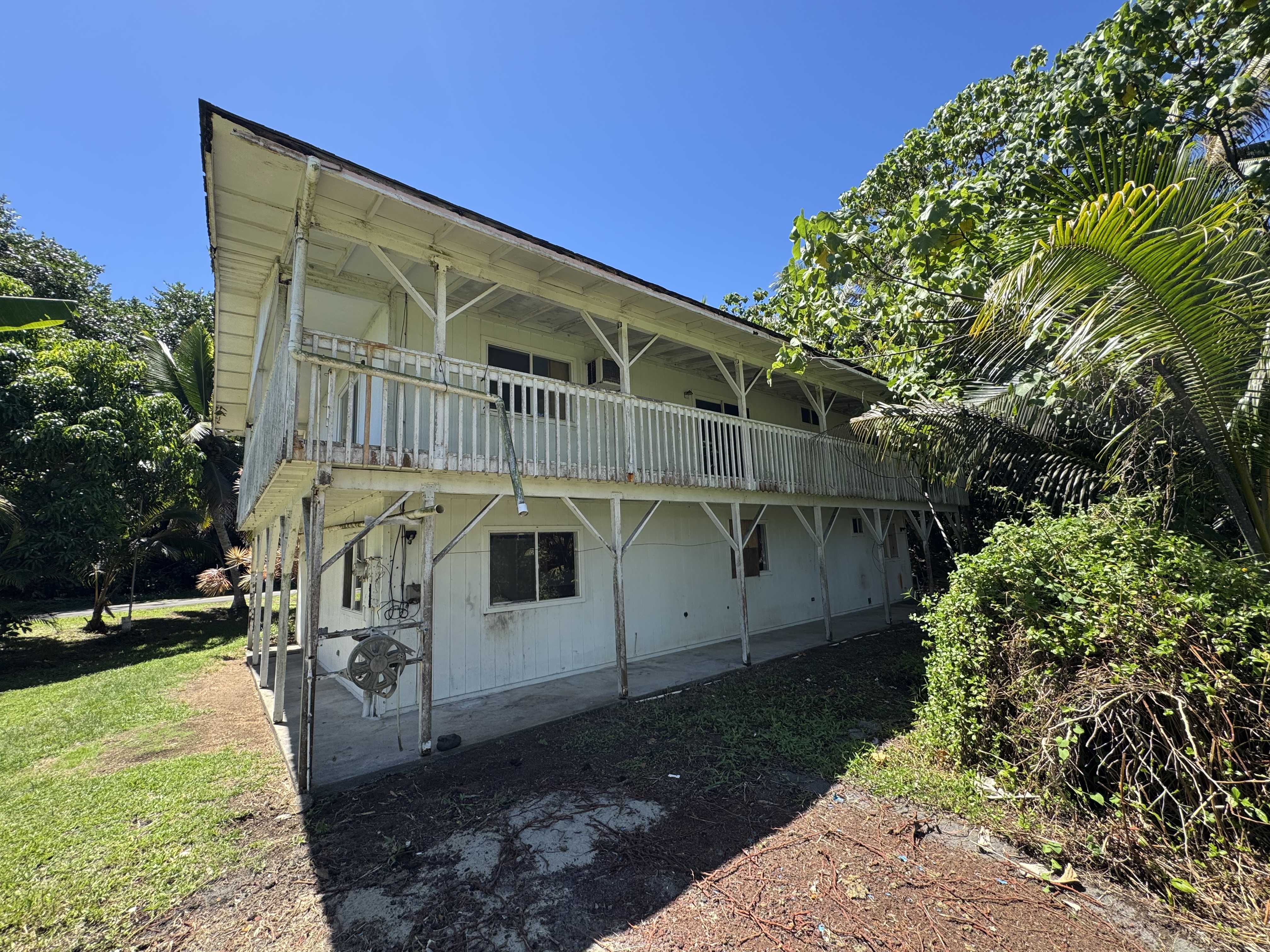 Pahoa, HI 96778,15-136 ALU LEPE ST