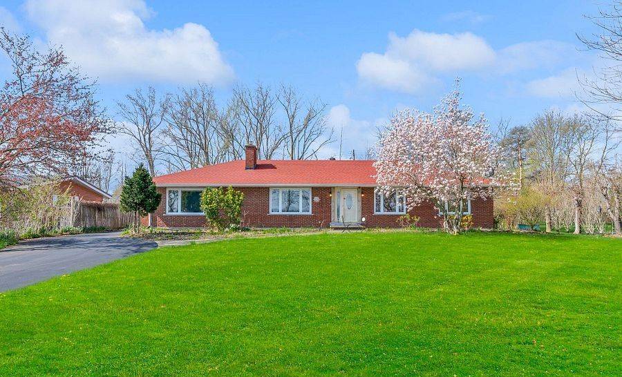 Fort Erie, ON L2A 5M4,3035 Niagara Pkwy