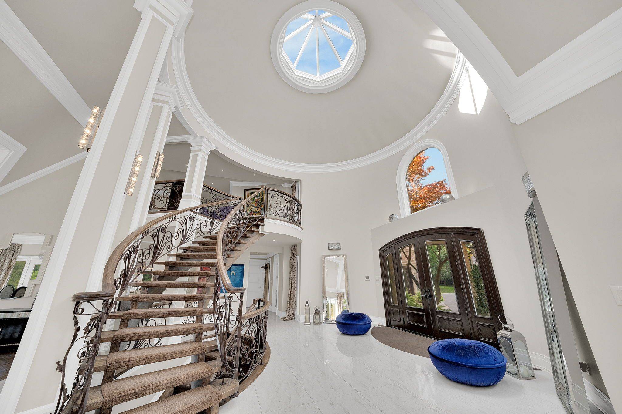 Vaughan, ON L6A 1E9,24 Dew Drop CT