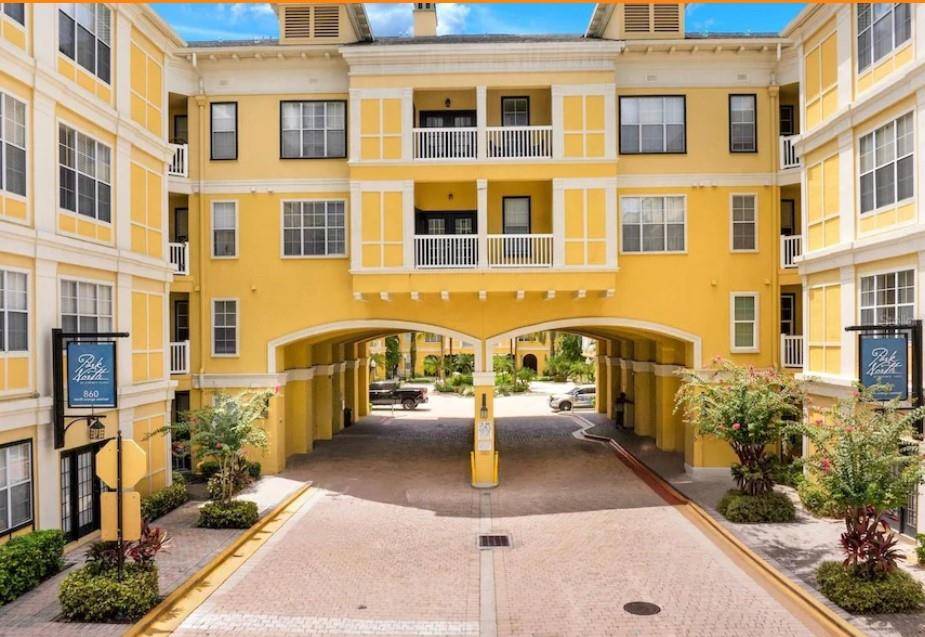 Orlando, FL 32801,860 N Orange Avenue #461