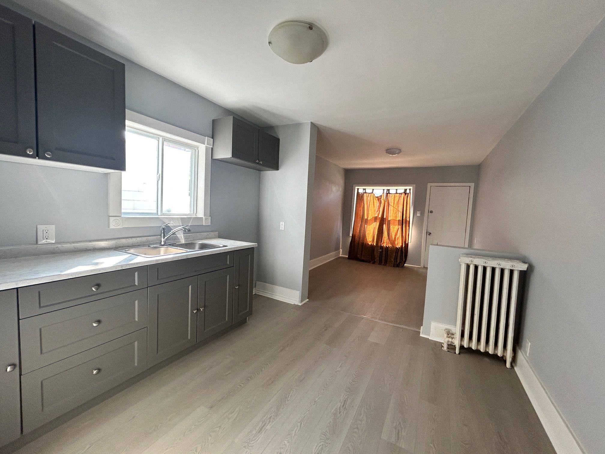 Timmins, ON P4N 5M8,220-222 Sixth AVE