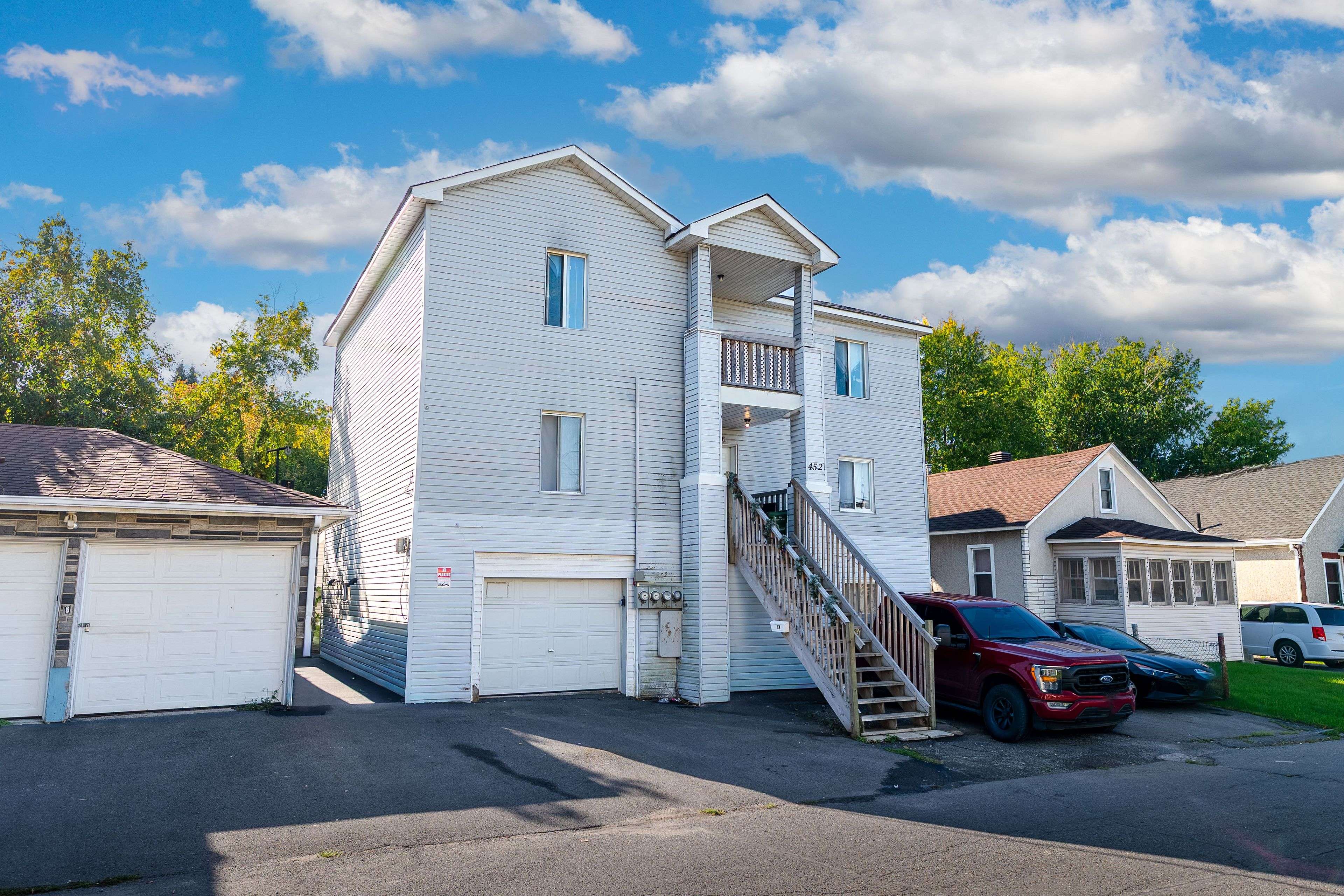 Cornwall, ON K6H 2T2,454 Eighth ST E