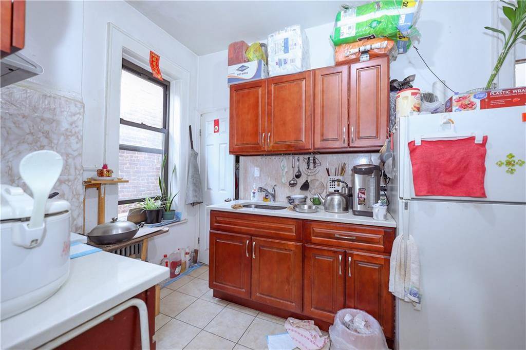 Brooklyn, NY 11220,771 52nd ST