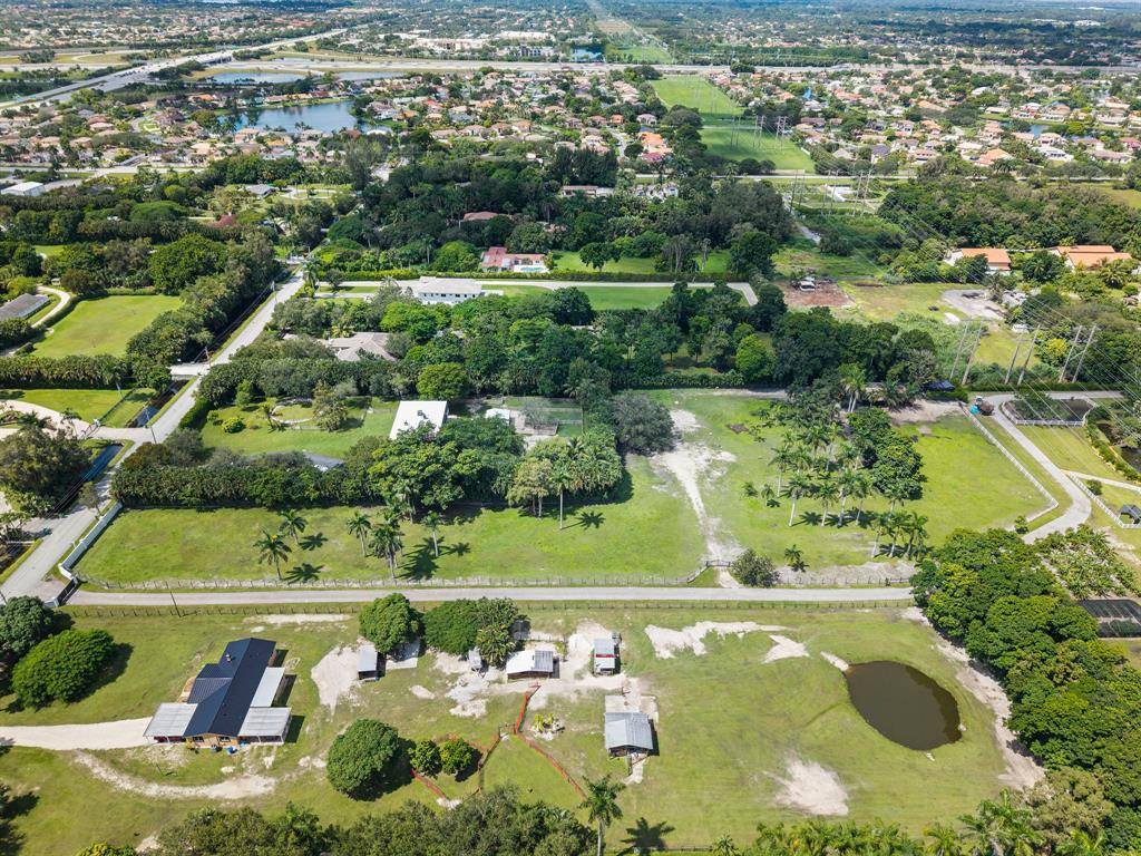 Southwest Ranches, FL 33330,14501 Mustang Trl