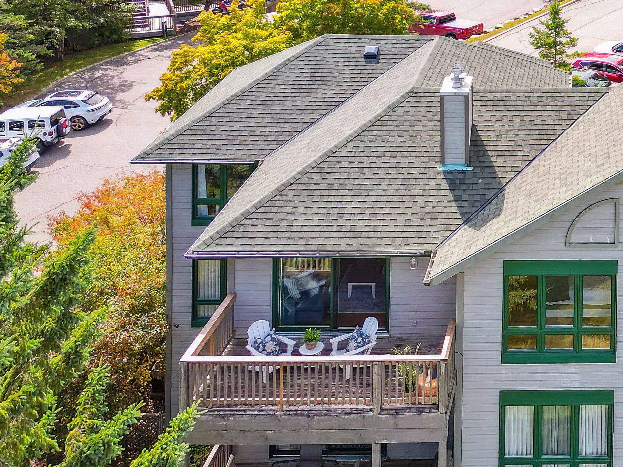 Huntsville, ON P1H 2E8,1235 Deerhurst DR #31-303