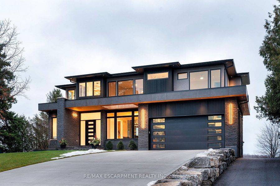 Burlington, ON L7P 0S7,2284 SIDEROAD 1 N/A