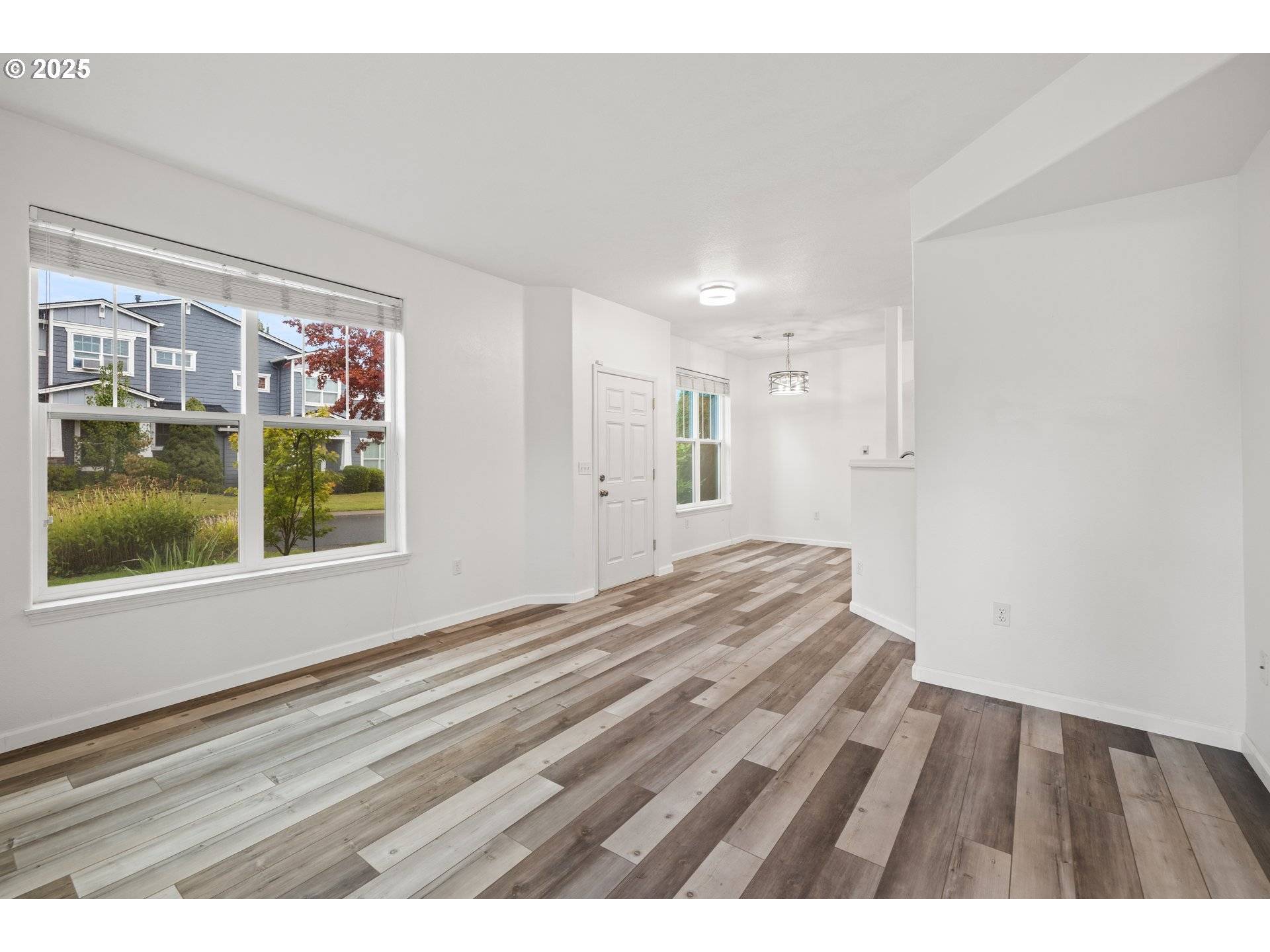 Hillsboro, OR 97124,528 NW CELTIS LN