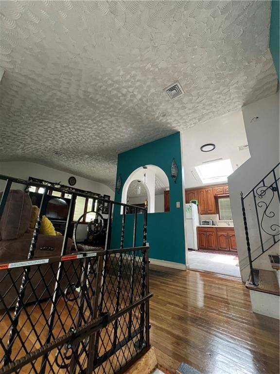 Brooklyn, NY 11236,105-61 Flatlands 7th ST