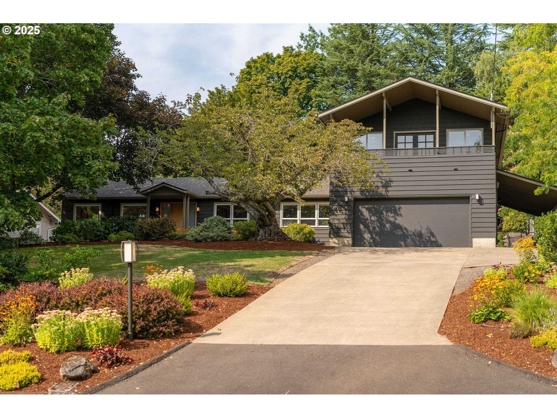 Portland, OR 97221,4045 SW JERALD CT