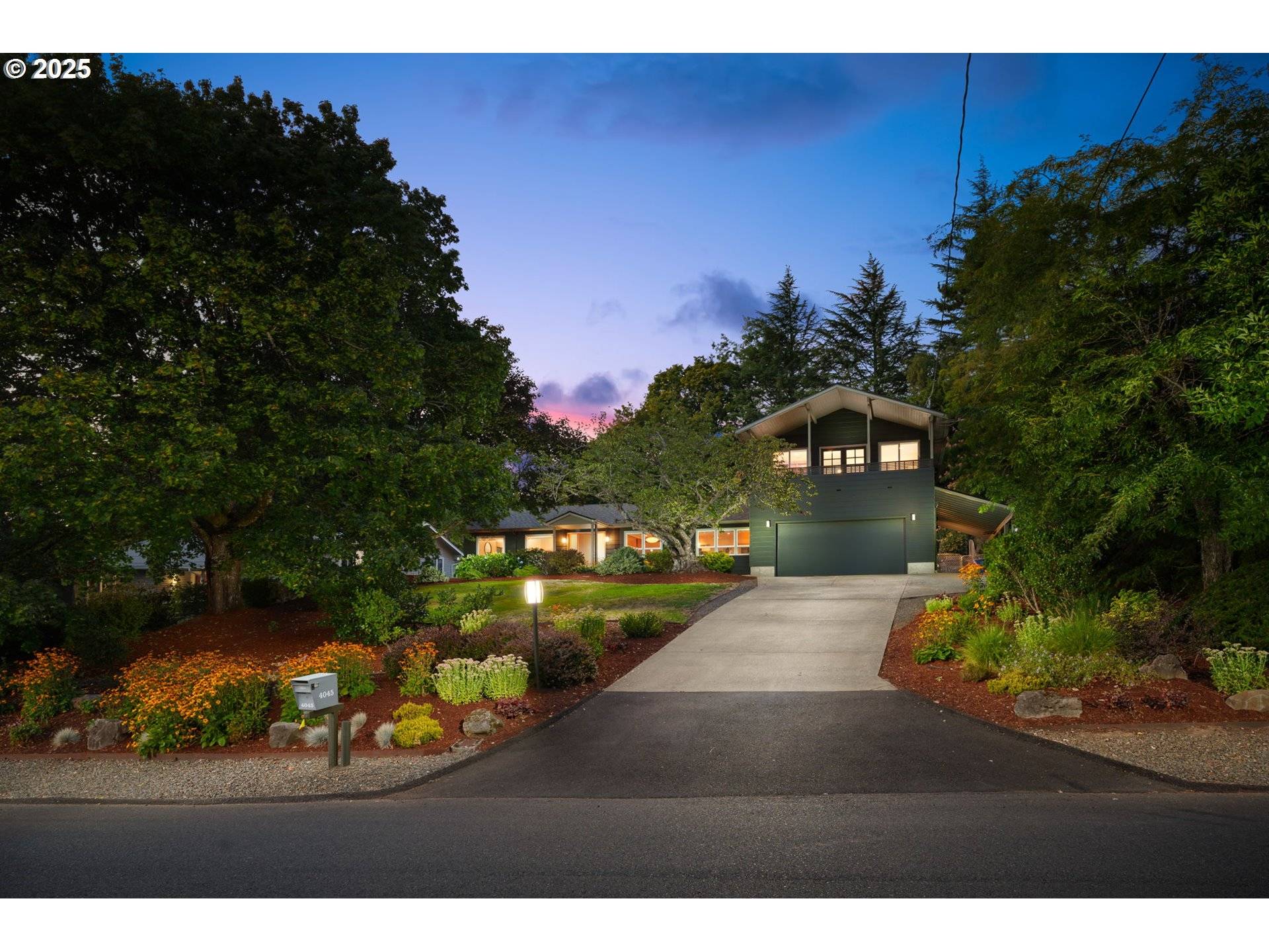 Portland, OR 97221,4045 SW JERALD CT