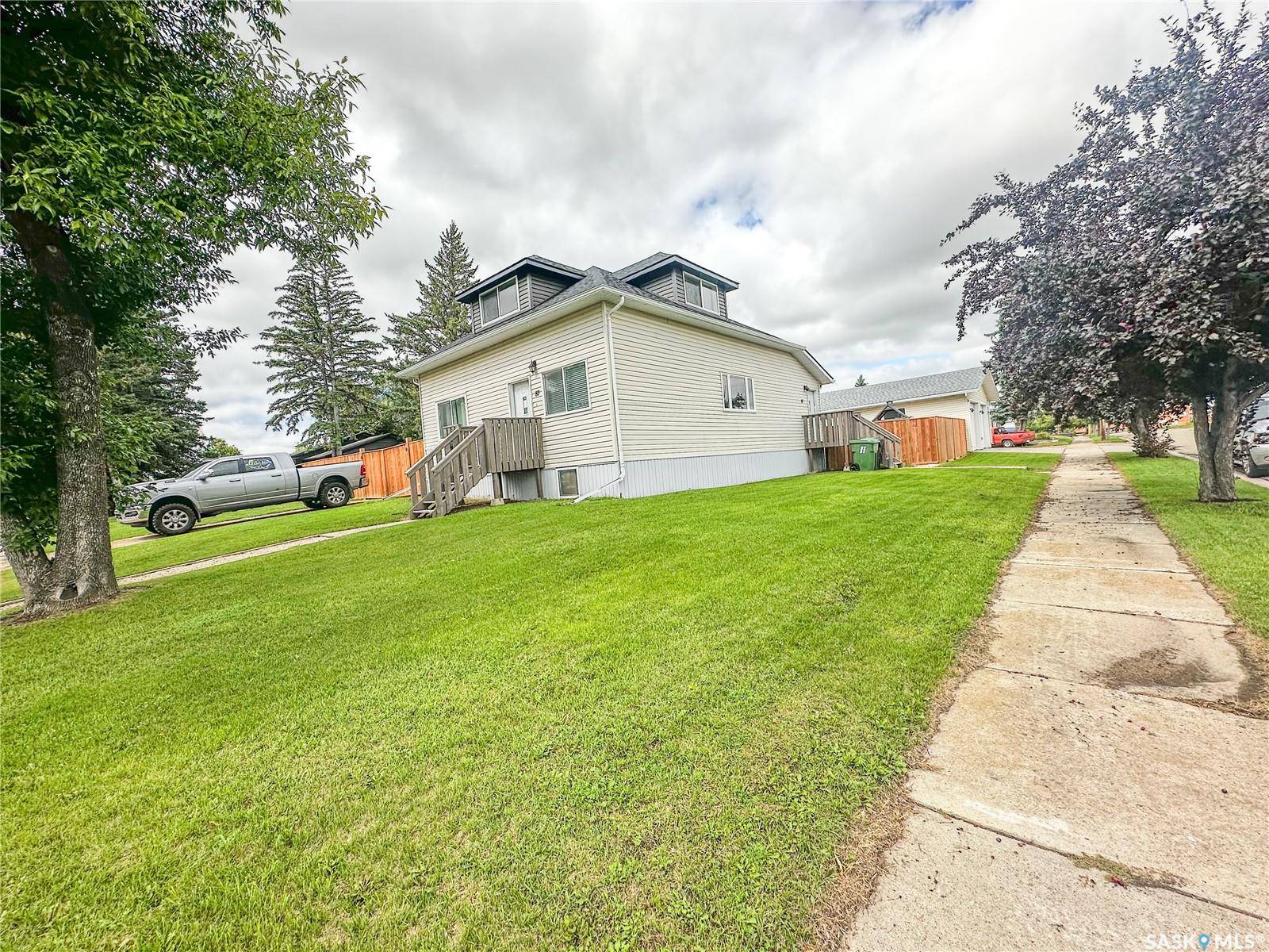 Yorkton, SK S3N 0A1,87 Collacott STREET W