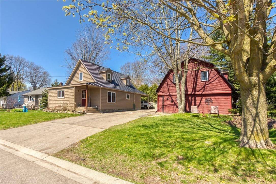 Norfolk, ON N0A 1N0,109 Mcnab ST E