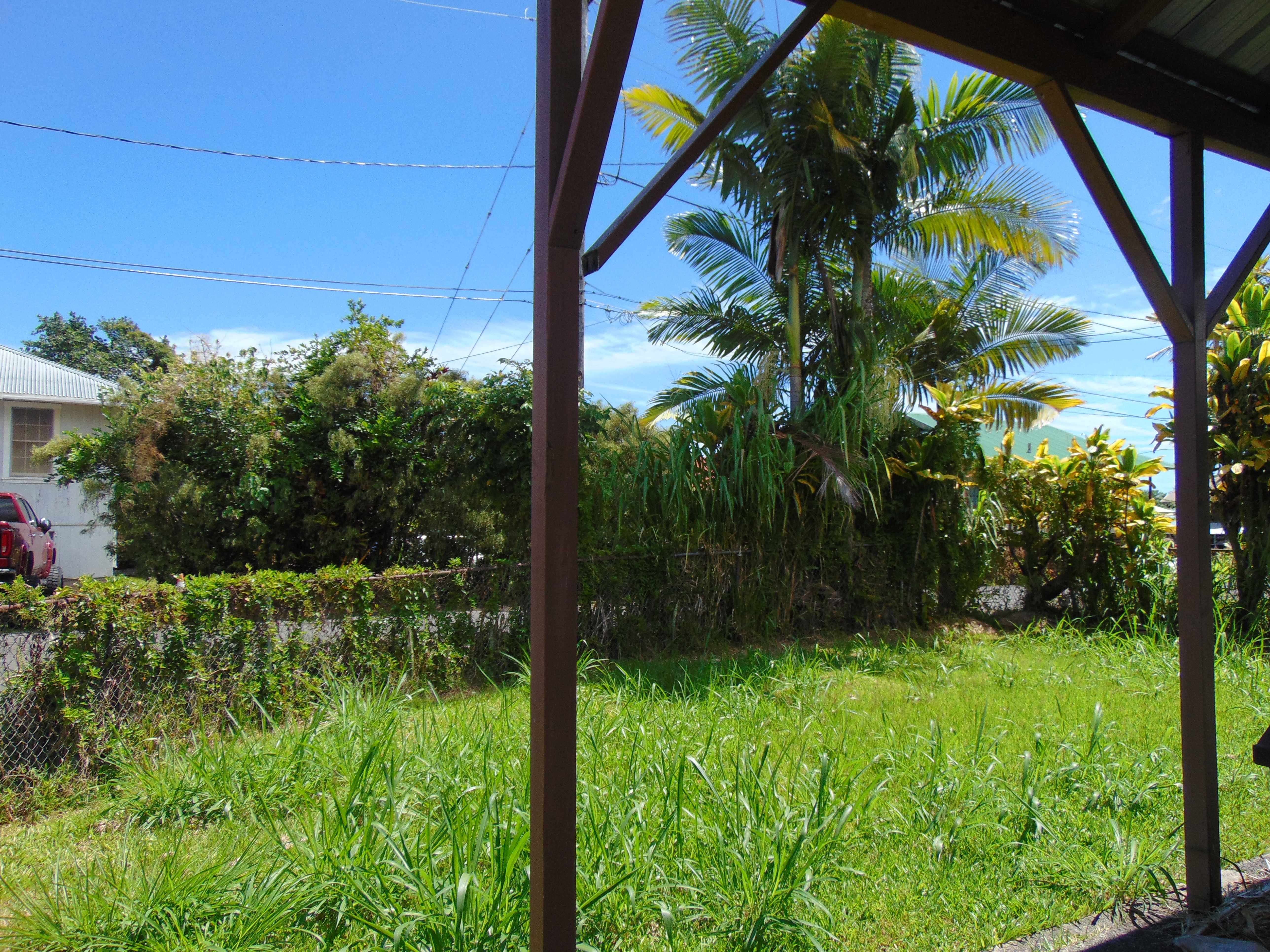 Papaikou, HI 96781,27-223 D RD