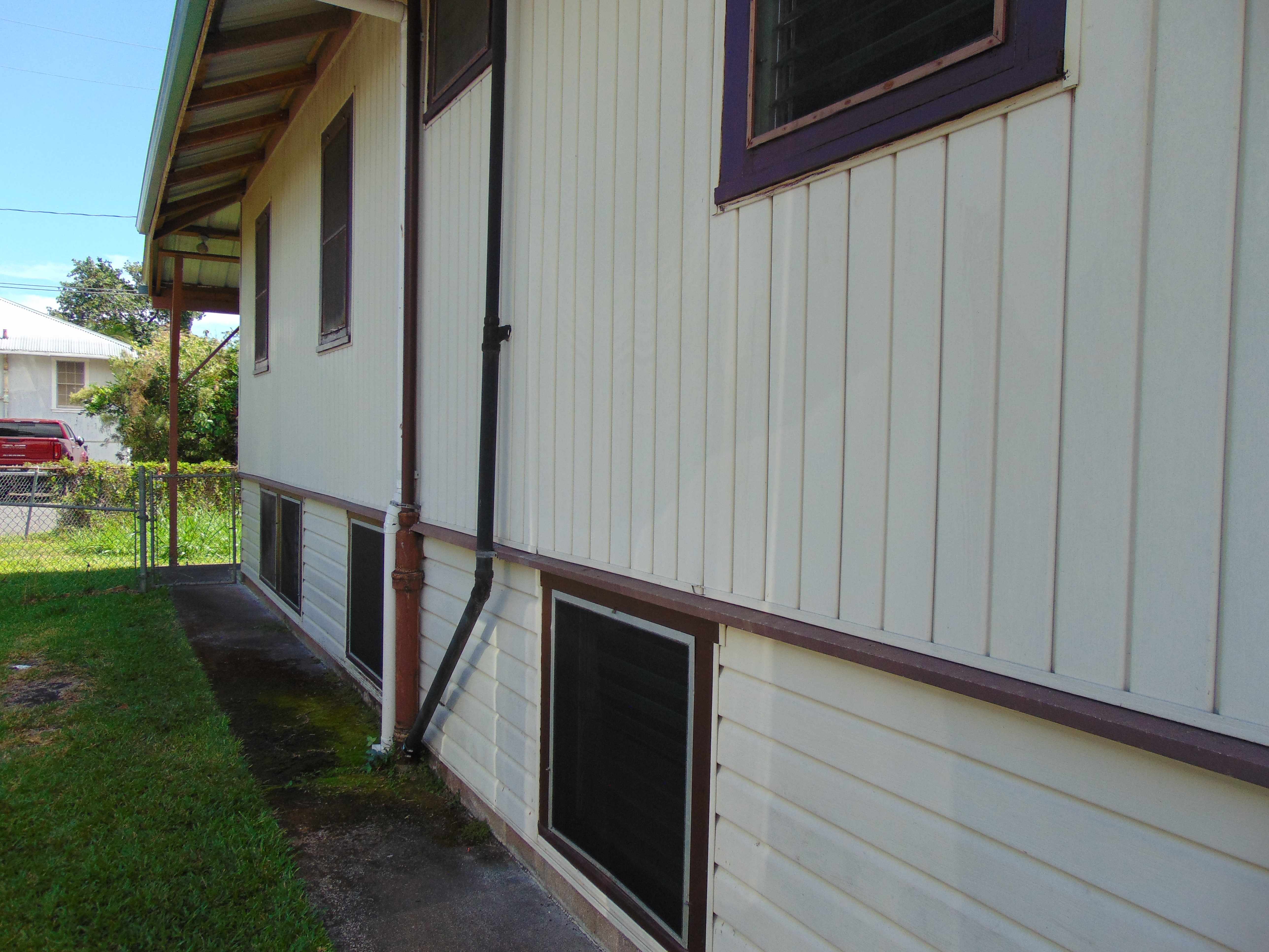 27-223 D RD, Papaikou, HI 96781