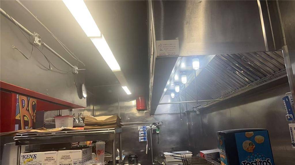 Philadelphia, PA 19103,28 South 20th ST