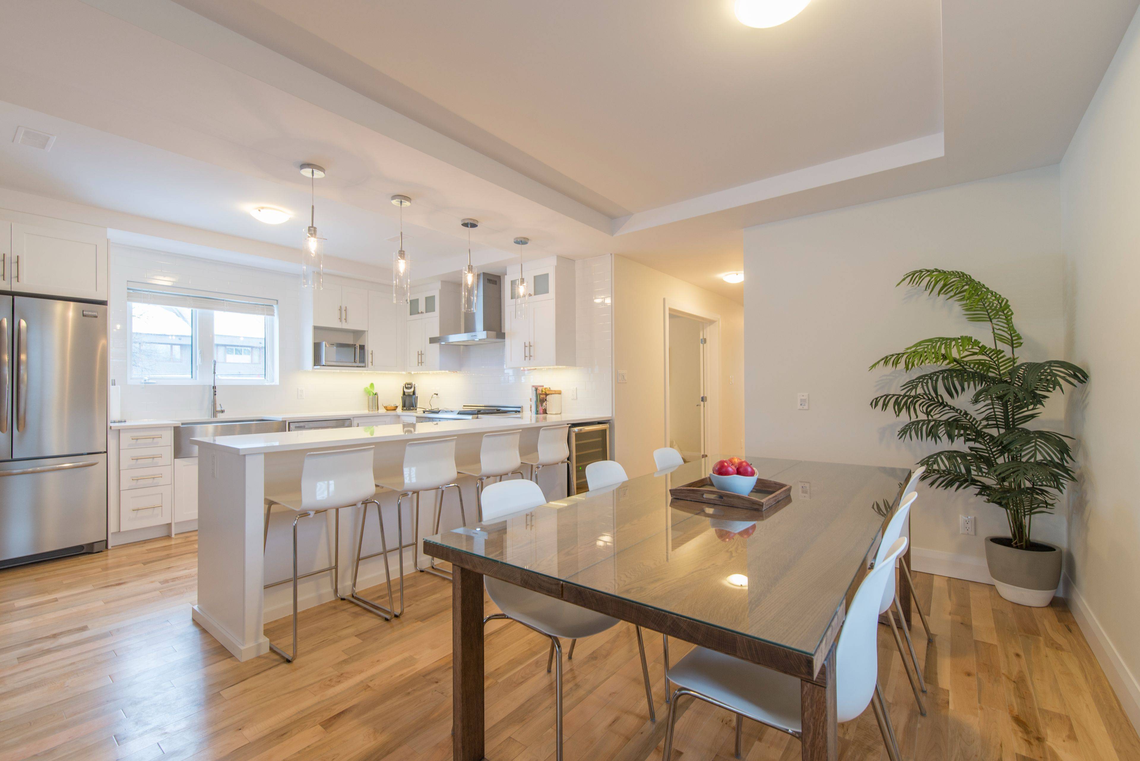 New Edinburgh - Lindenlea, ON K1M 1G3,59 Douglas AVE