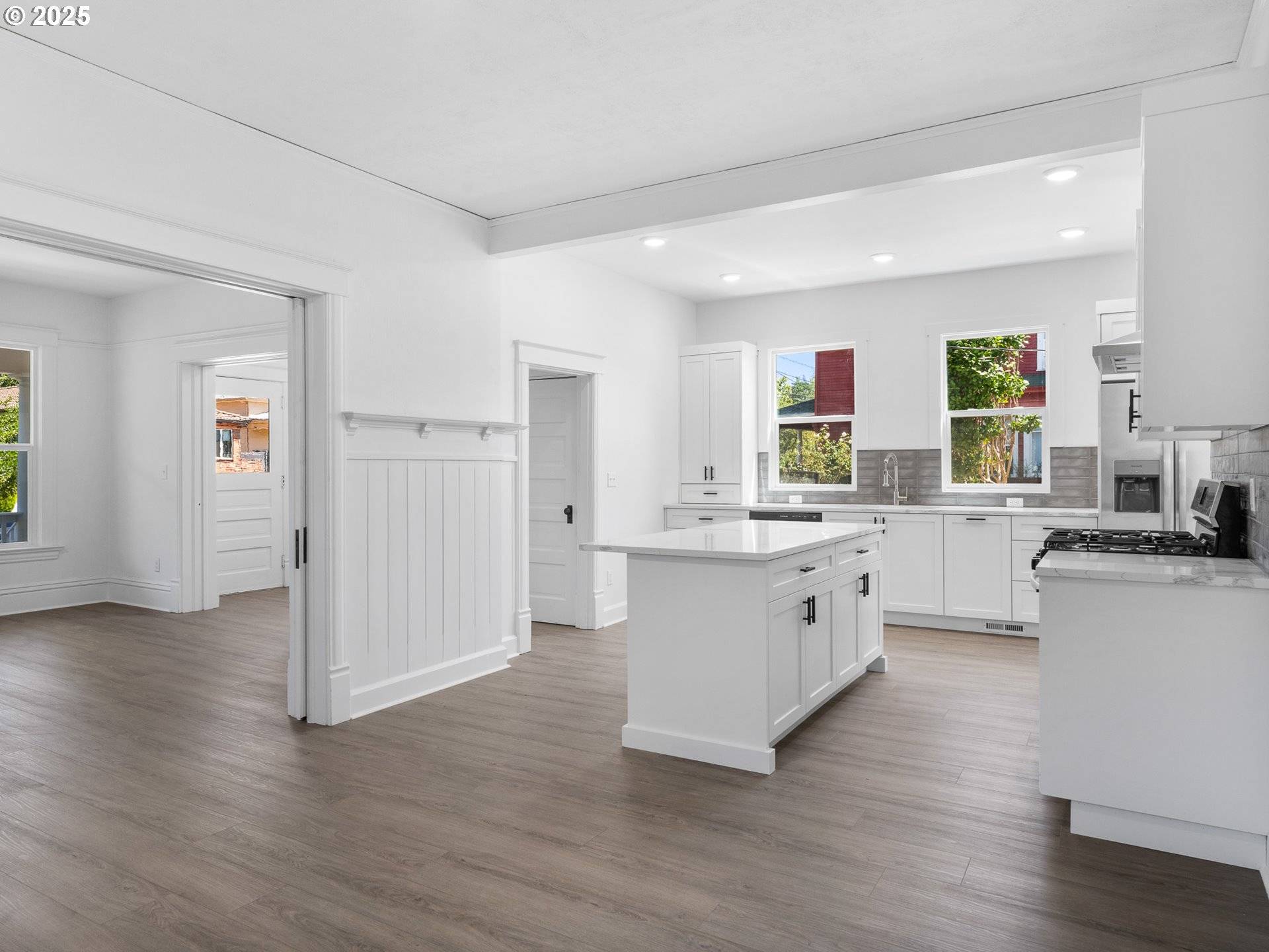 Portland, OR 97214,3818 SE Morrison ST