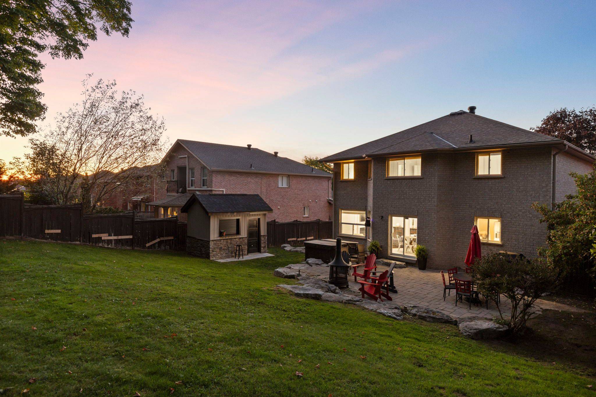 Barrie, ON L4N 9S1,43 Crimson Ridge RD