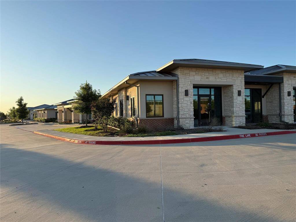 Fort Worth, TX 76177,3108 Capital Way #300 & 302