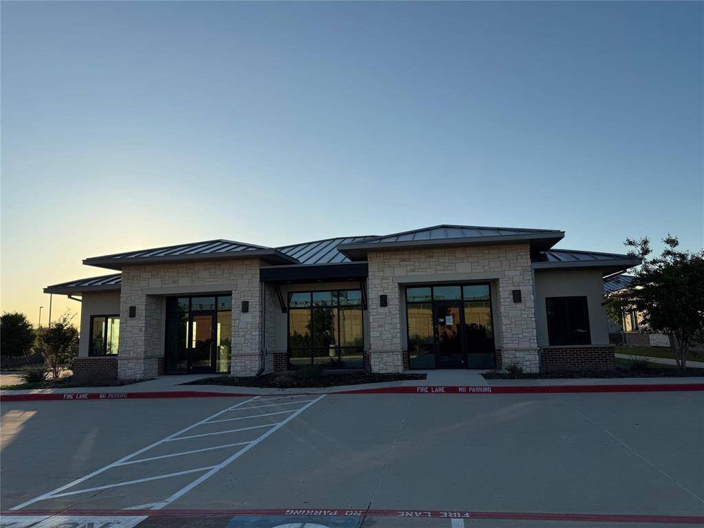 Fort Worth, TX 76177,3108 Capital Way #300 & 302