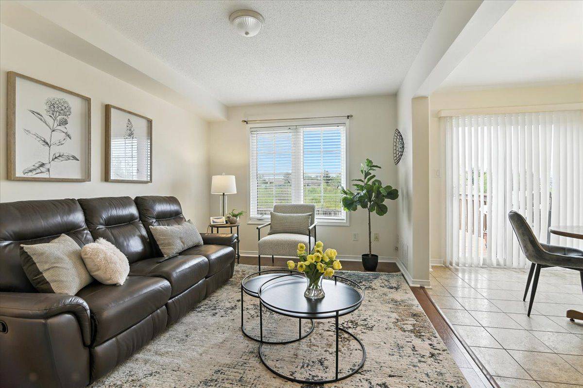 Whitby, ON L1R 3M4,155 Lady May DR