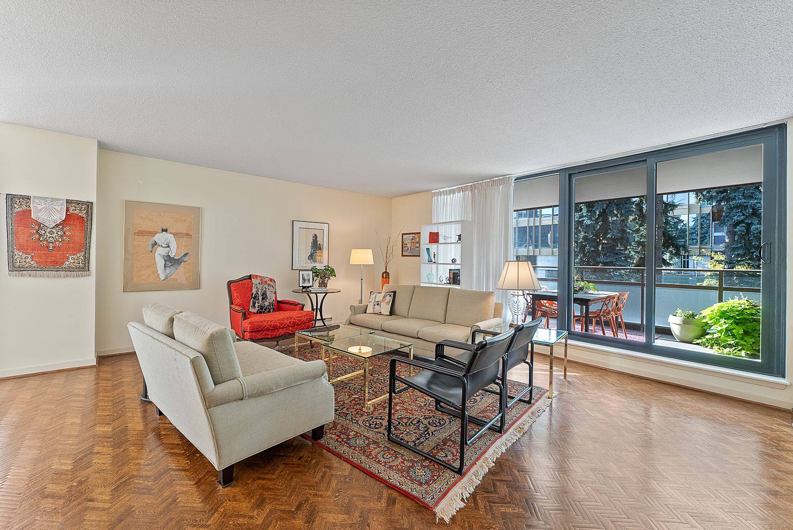 Toronto C09, ON M4W 1L9,66 Collier ST #2C