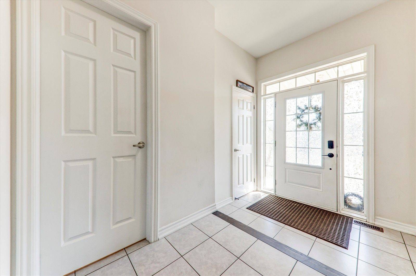 Clarington, ON L1C 0T6,30 Arthur Mclaughlin ST