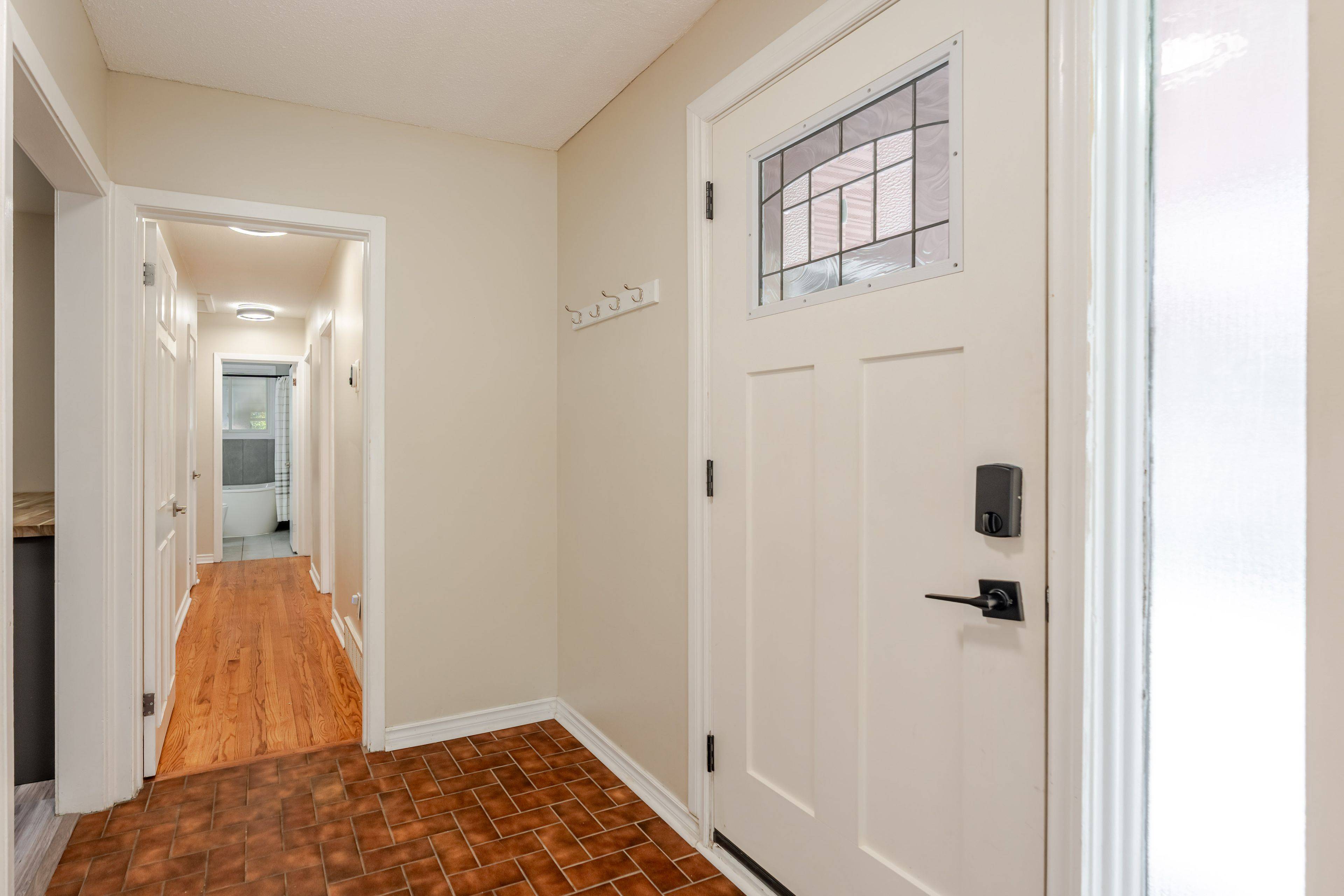 Billings Bridge - Riverside Park And Area, ON K1V 8L2,3001 Rankin ST