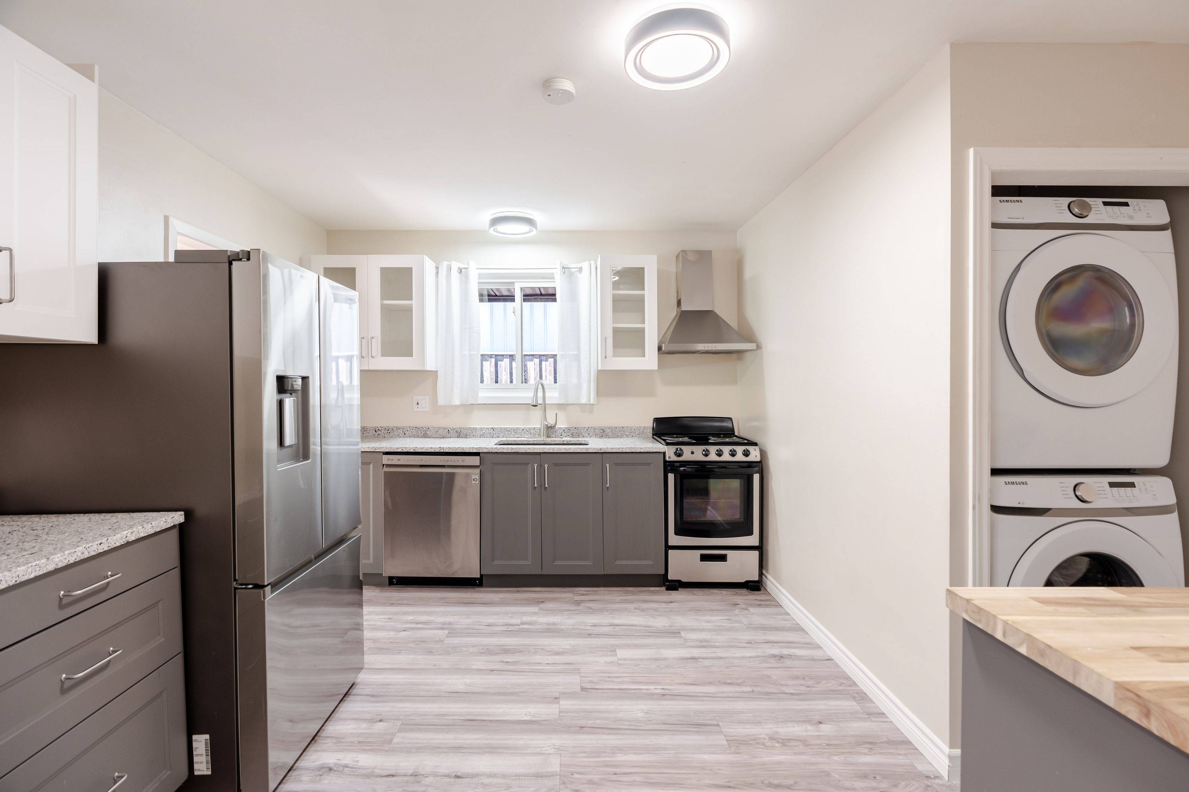 Billings Bridge - Riverside Park And Area, ON K1V 8L2,3001 Rankin ST