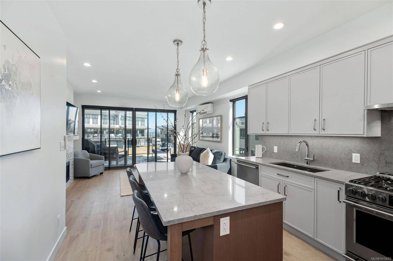 Black Creek, BC V9J 1B3,9022 Clarkson Ave #22