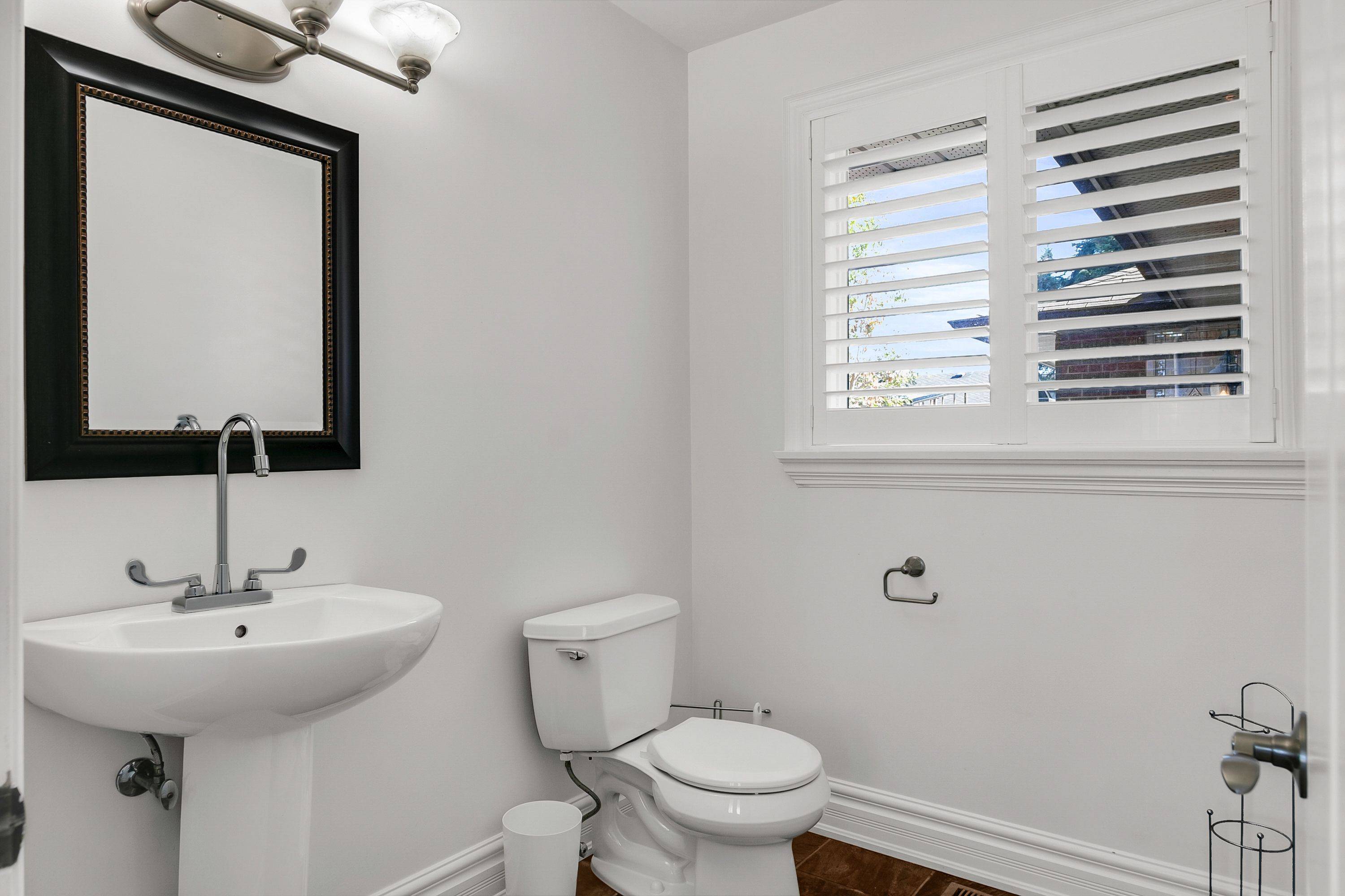 Toronto W04, ON M9N 2N6,19 Wall AVE